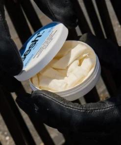 Sesh Mint Nicotine Pouches use