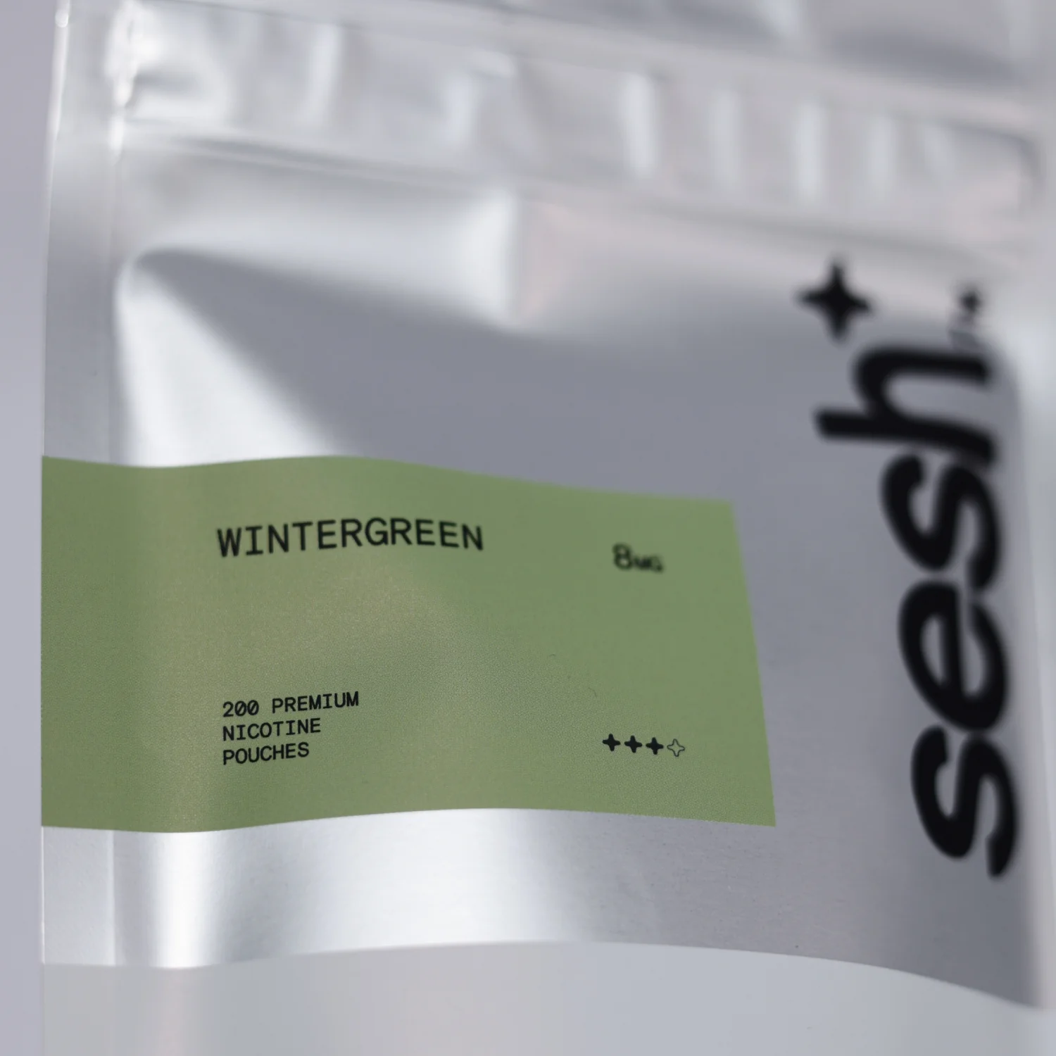 Sesh Wintergreen Refill Bag 200 Pouches 3